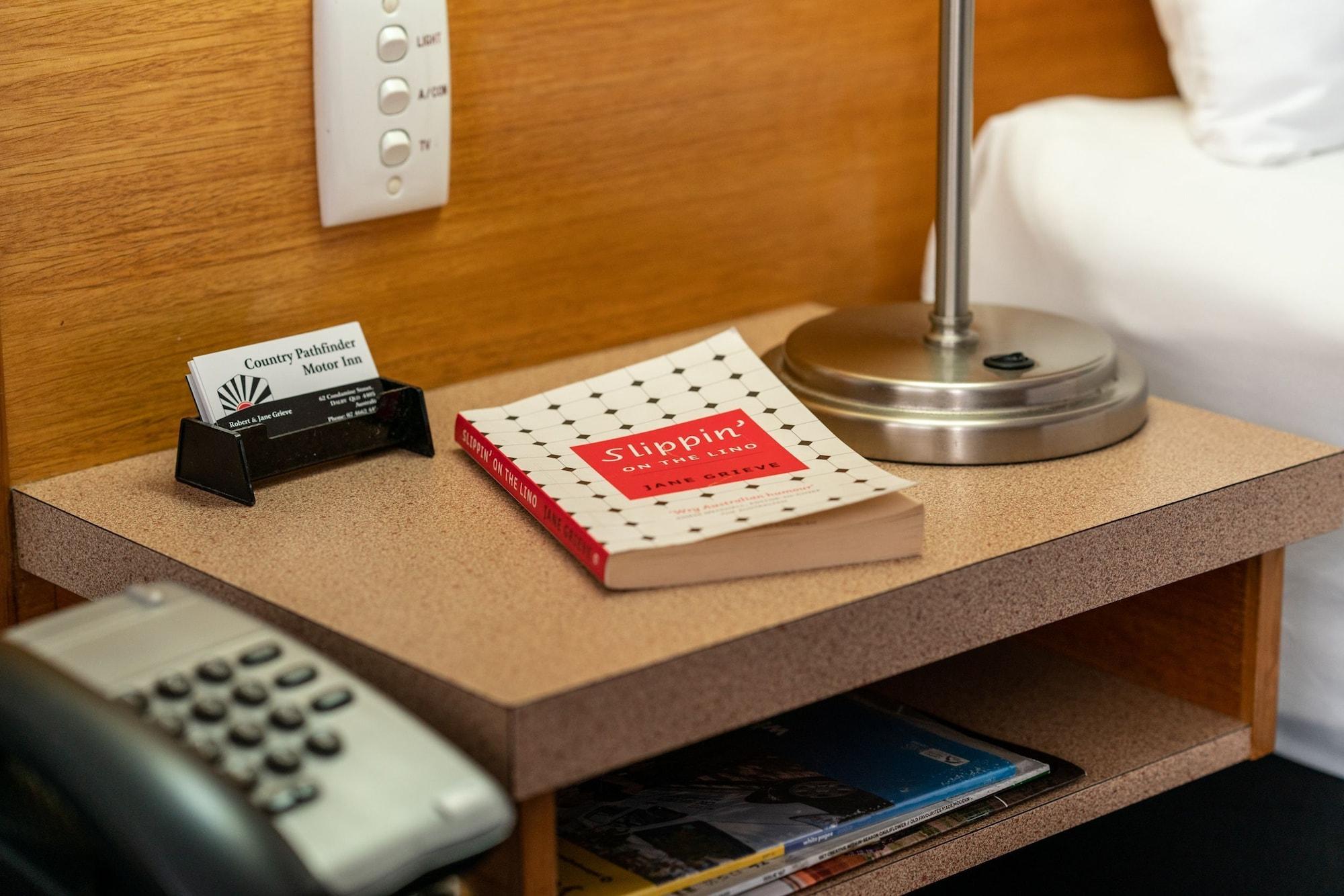 Country Pathfinder Motor Inn Dalby Dış mekan fotoğraf