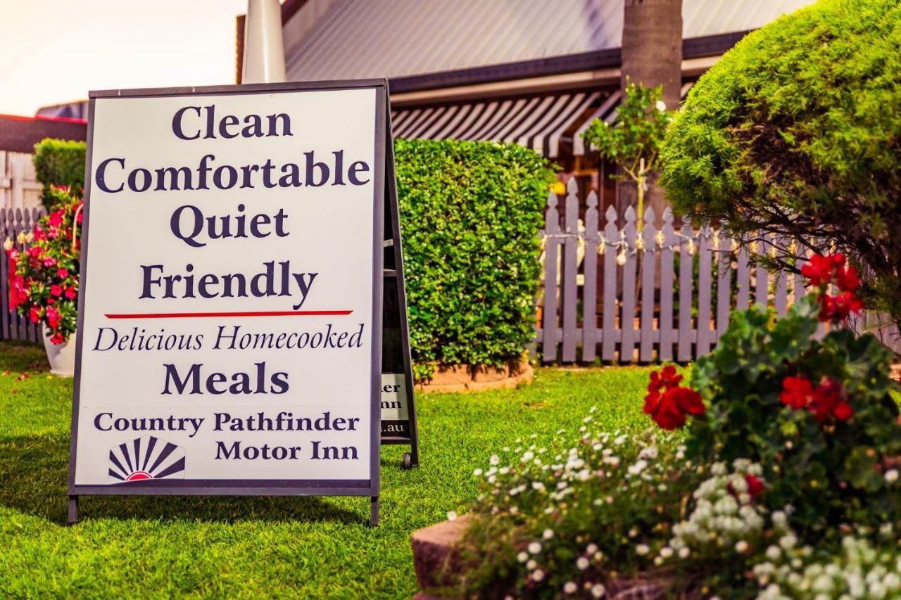 Country Pathfinder Motor Inn Dalby Dış mekan fotoğraf