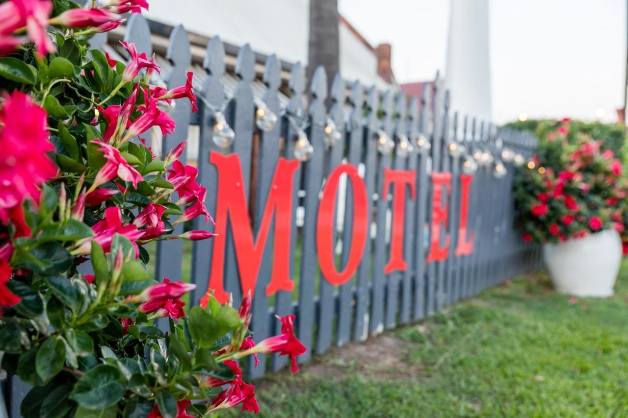 Country Pathfinder Motor Inn Dalby Dış mekan fotoğraf